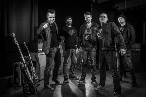 Группа Sunburst